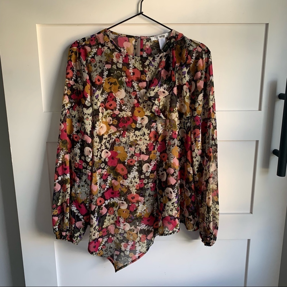 WISP Stitchfix | NWT Asymmetrical Floral Long Sleeved Blouse Ruffle Med